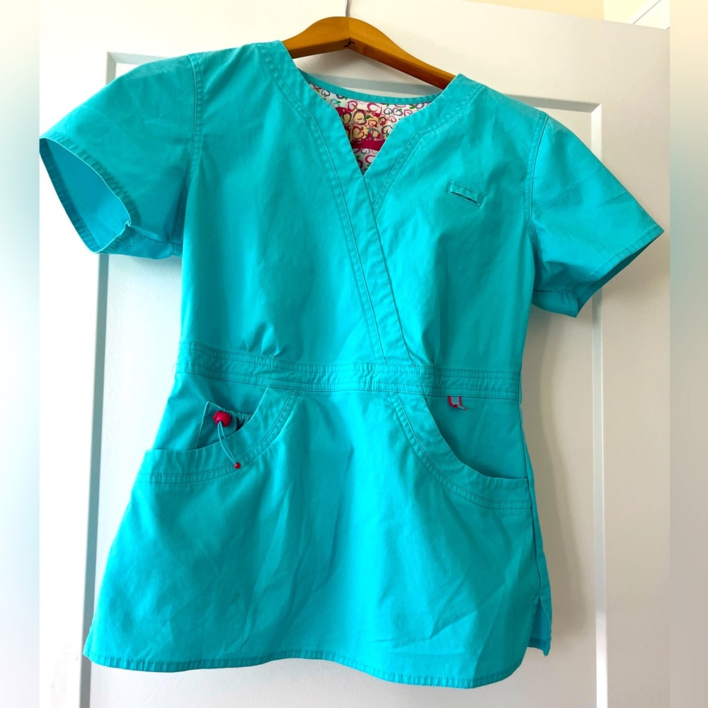 Scrub Top